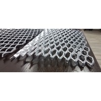 Лист стальной оцинкованный просечно-вытяжной ПВЛ 608 6x1000x4000 мм Ст3пс ГОСТ 8706-78