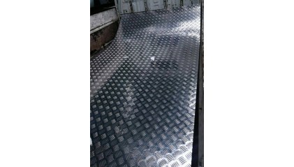 лист нержавеющий рифленый квинтет 1,5 мм AISI 304 купить в Воронеже