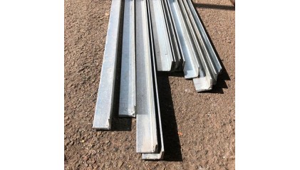 уголок стальной оцинкованный неравнополочный 100x63x8 мм Ст3пс купить в Воронеже