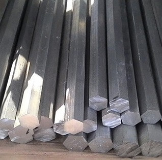 Шестигранник жаропрочный горячекатаный с никелем 8 мм 14Х17Н2 ГОСТ 2879-88 фото