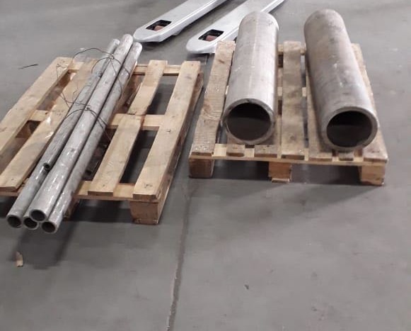 Труба нержавеющая бесшовная г/д 16x2 мм 12Х18Н10Т ГОСТ 9940-81 фото