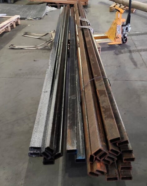 Труба стальная профильная сварная прямоугольная 100x50x3 мм Ст3 ГОСТ 30245-2003 фото