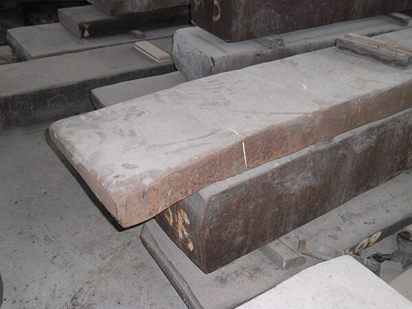 Заготовка стальная прямоугольная (сляб) 200x1300 мм 46ХНМ ГОСТ 25715-83 фото